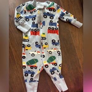 Hanna Andersson 50 (0/3)